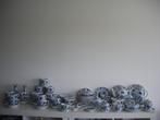 Blue Danube servies met rechte stempel, Huis en Inrichting, Keuken | Servies, Ophalen of Verzenden, Zo goed als nieuw, Bord(en)