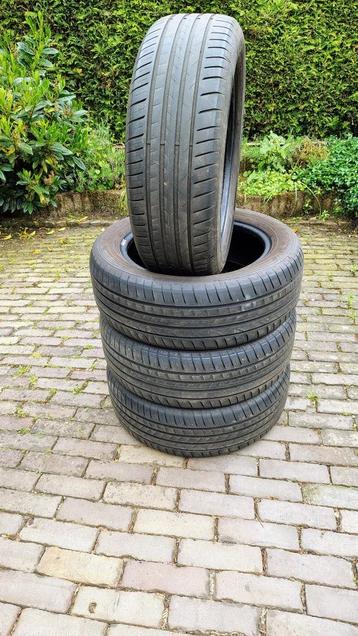 Set van 4 zomer banden 205/55 R16 Vredestein beschikbaar voor biedingen
