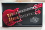 Miniatuur gitaar Gibson 1275 - artiest Jimmy Page - nieuw, Ophalen of Verzenden, Nieuw, Pop, Beeldje of Miniatuur