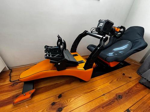Rseat F1 V2 Simrace Cockpit, excl stuur en pedalen, Spelcomputers en Games, Games | Overige, Refurbished, Racen en Vliegen, 1 speler