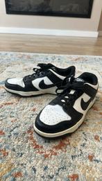 Nike sneakers maat 40, Kleding | Dames, Schoenen, Ophalen of Verzenden, Zo goed als nieuw, Sportschoenen