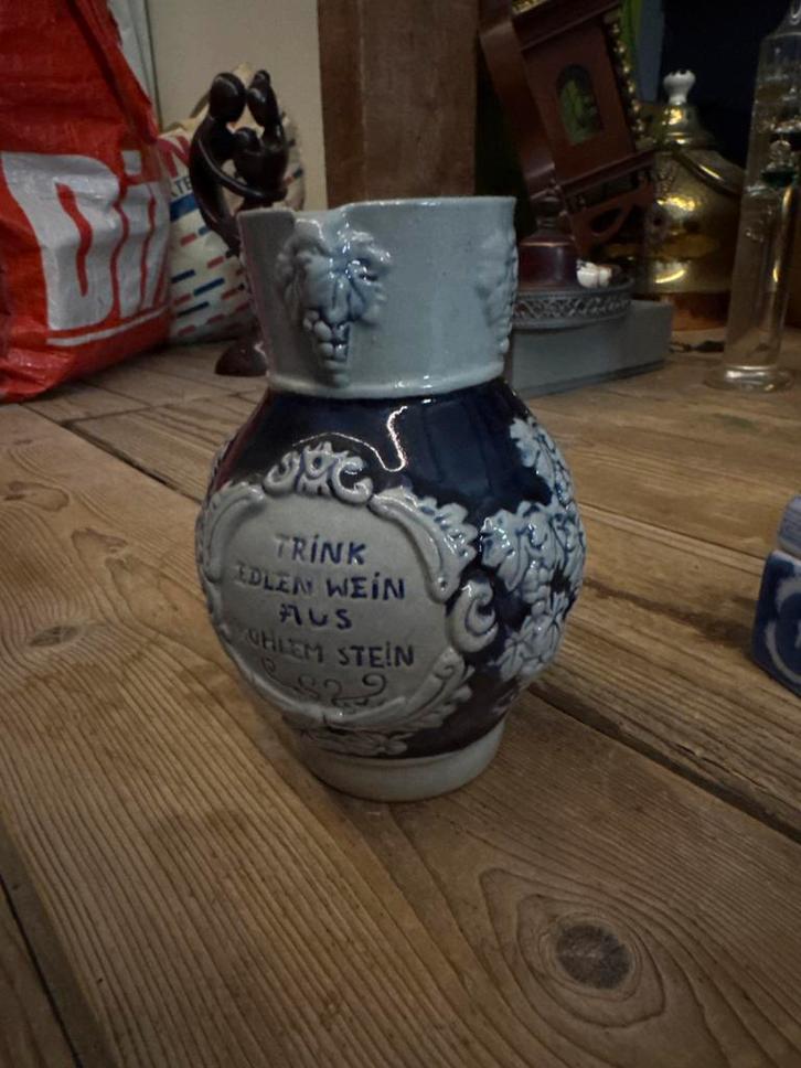 Vintage Wijnkaraf met Duitse Tekst, Antiek en Kunst, Antiek | Keramiek en Aardewerk, Ophalen of Verzenden