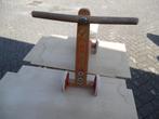 antiek houten loopfietsje Rolli met 4 wieltjes rood met beig, Ophalen of Verzenden