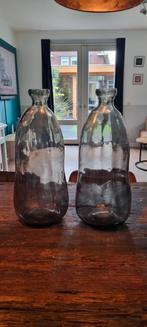 Twee Grote Glazen Flessen/Vazen groen 51 cm, Ophalen, 50 tot 75 cm, Groen, Glas