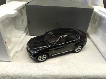 BMW X6 xDrive Zwart Kyosho 1:18 - 80 43 0 428 195 beschikbaar voor biedingen