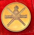 Challenge coin KORPS COMMANDO TROEPEN  OUDER MODEL, Verzamelen, Ophalen of Verzenden, Landmacht, Nederland, Embleem of Badge