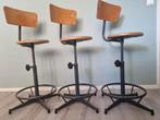 6 industriële school krukken met bartafel, Huis en Inrichting, Ophalen, Gebruikt, In hoogte verstelbaar, 60 tot 90 cm