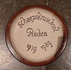 Vintage Aardewerk bord Scheepstraschool Roden 1939-1989, Ophalen of Verzenden