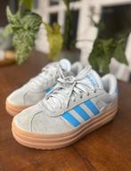 Adidas Court Bold 38, Kleding | Dames, Ophalen of Verzenden, Zo goed als nieuw, Beige, Sneakers of Gympen