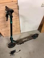 Guardo escooter elektrische step met oplader, Ophalen of Verzenden, Zo goed als nieuw, Elektrische step (E-scooter)