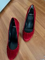 Manfield pumps dieprood, maat 38, Kleding | Dames, Schoenen, Pumps, Ophalen of Verzenden, Zo goed als nieuw, Manfield