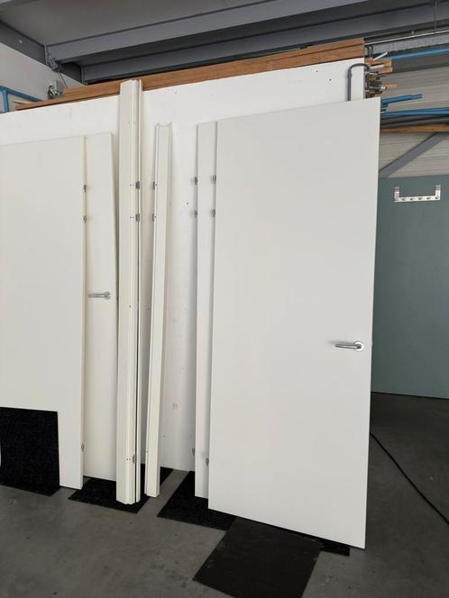 Binnendeuren met kozijn nieuwbouw, Doe-het-zelf en Verbouw, Kozijnen en Schuifpuien, Zo goed als nieuw, Deurkozijn, Hout, 75 tot 150 cm
