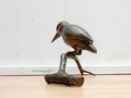 066* Bronzen ijsvogel op tak (Boven €75 geen verzendkosten), Nieuw, Overige materialen, Ophalen of Verzenden, Dierenbeeld