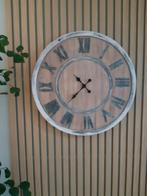 Grote klok 80 cm hout, Huis en Inrichting, Woonaccessoires | Klokken, Ophalen, Zo goed als nieuw, Analoog, Wandklok