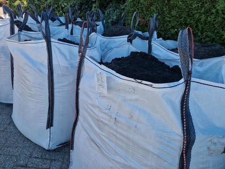 Bladcompost ( bladaarde ) €50,-/m³ compost, Tuin en Terras, Aarde en Mest, Compost, Verzenden