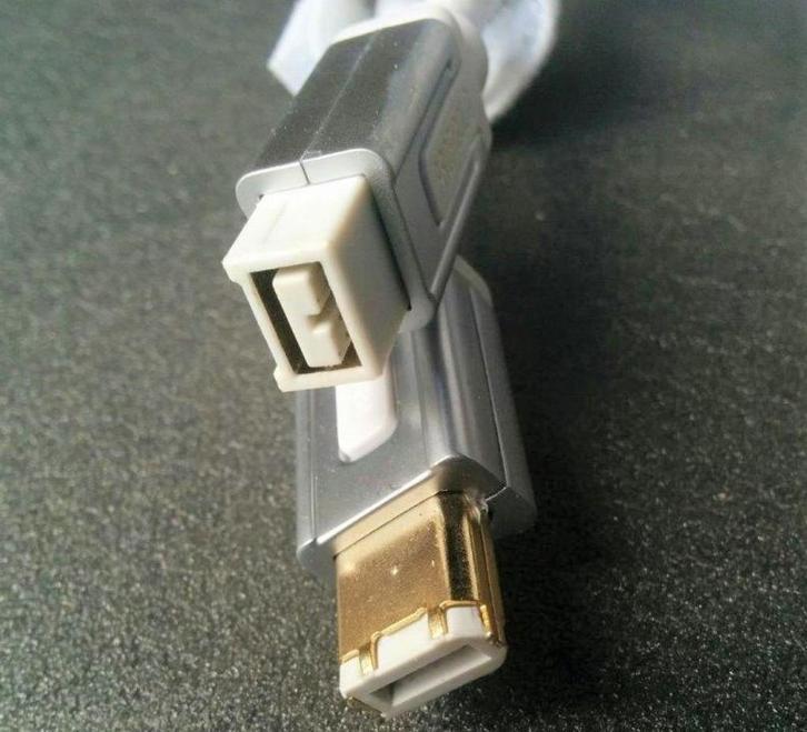 Profigold FireWire kabel 400 6 naar 9 pin 2m NIEUW, Computers en Software, Pc- en Netwerkkabels, Nieuw, Ophalen of Verzenden