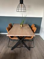 Eikenhouten eettafel met stalen poten, Huis en Inrichting, Ophalen, 50 tot 100 cm, Zo goed als nieuw, 150 tot 200 cm