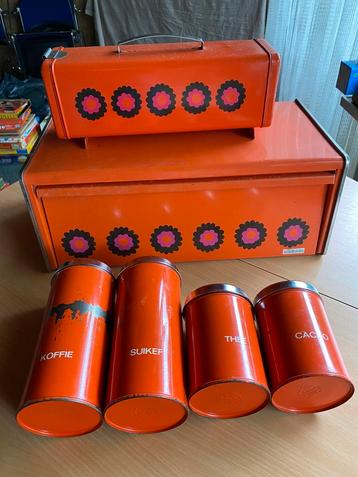 Vintage Brabantia oranje bloemenset – jaren ‘70 – compleet! beschikbaar voor biedingen