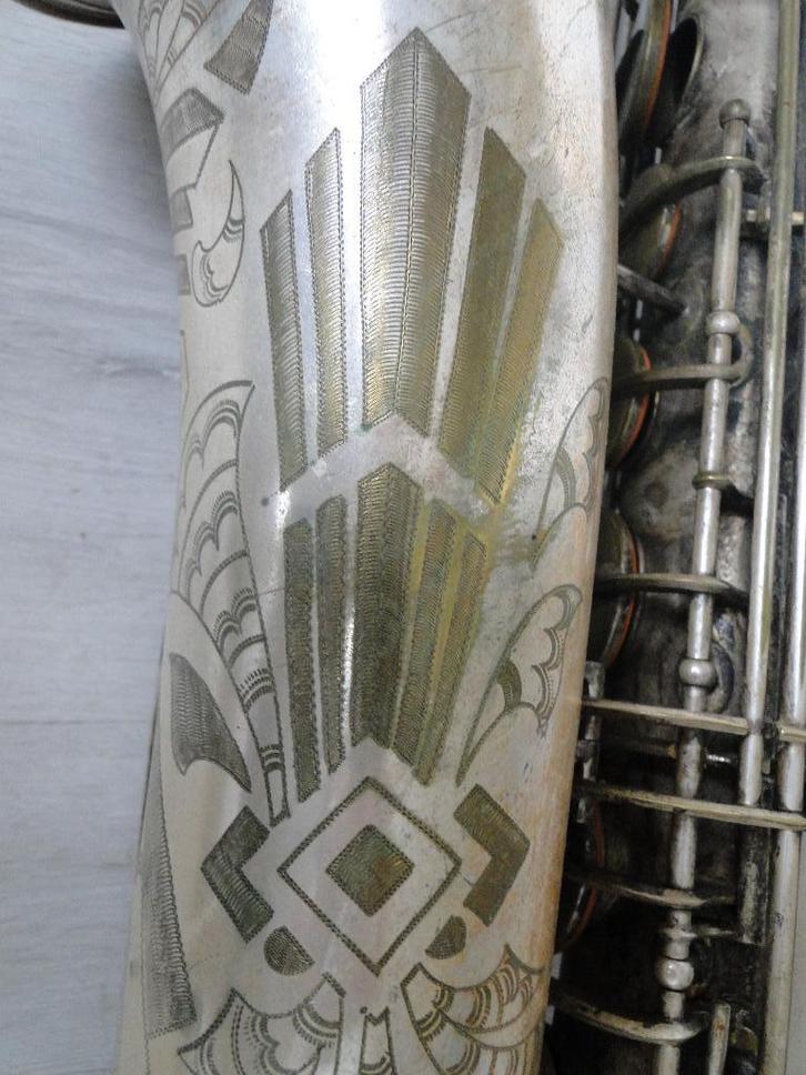 Keilwerth Toneking met heerlijk rauw geluid, Muziek en Instrumenten, Blaasinstrumenten | Saxofoons, Gebruikt, Tenor, Met koffer