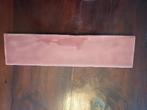 Langwerpige roze/rode wandtegel, Doe-het-zelf en Verbouw, Tegels, Ophalen, Minder dan 20 cm, 20 tot 40 cm, Minder dan 5 m²