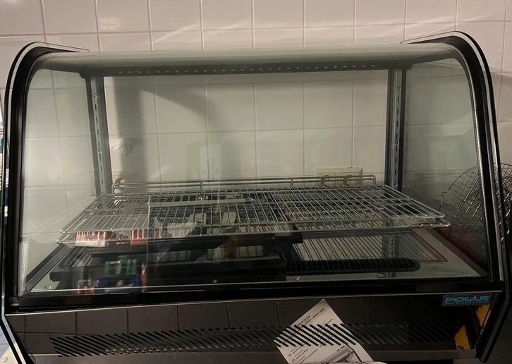 Polar G-serie tafelmodel koelvitrine 160L (model CD230), Witgoed en Apparatuur, Koelkasten en IJskasten, Zo goed als nieuw, Zonder vriesvak
