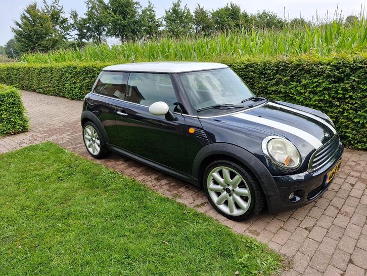 Mini 1.6 16V Cooper 88KW 2008 Zwart, Auto's, Mini, Particulier, Cooper, Airbags, Airconditioning, Centrale vergrendeling, Elektrische ramen