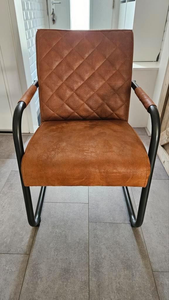Eetkamerstoel Cognac, Huis en Inrichting, Stoelen, Zo goed als nieuw, Eén, Leer, Metaal, Bruin, Ophalen