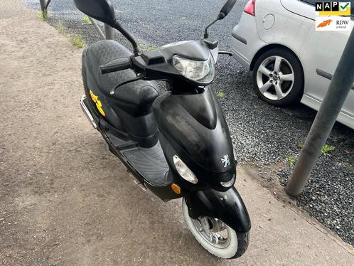 Peugeot Snorscooter V-Click, Fietsen en Brommers, Brommers | Peugeot, Gebruikt, Overige modellen