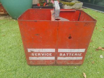 Vintage Accu Service Bak - Jaren 60 beschikbaar voor biedingen