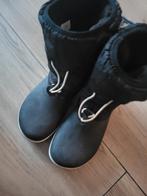 Crocs sneeuwboots maat 36, Gebruikt, Crocs, Meisje, Ophalen of Verzenden