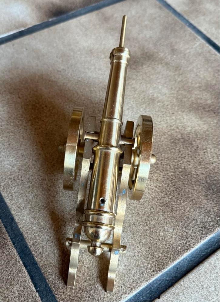 Miniatuur metalen Kanon messing of koper, Antiek en Kunst, Antiek | Koper en Brons, Brons, Ophalen of Verzenden