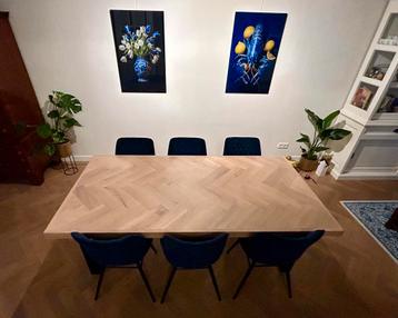 Prachtige stoere eiken visgraat tafel 200x100x5,5cm beschikbaar voor biedingen