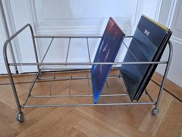 vintage rek trolley voor elpees. vinyl lp's jaren 60-70 beschikbaar voor biedingen