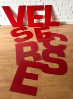10 grote oude rode plexi reclame letters E i C V R S L, Ophalen of Verzenden, Gebruikt, Reclamebord