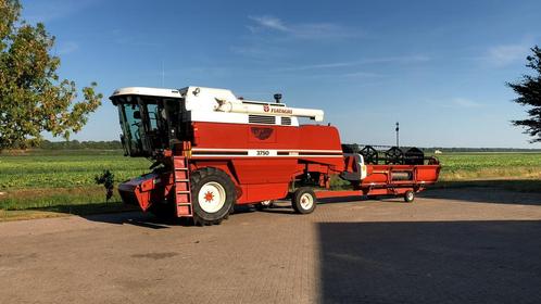 Combine Laverda 3750 (Fiatagri), Zakelijke goederen, Agrarisch | Werktuigen, Oogstmachine, Ophalen