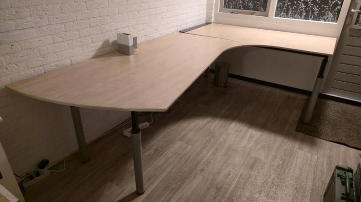 Hoekbureau 170 x 280 cm, Huis en Inrichting, Bureaus, Zo goed als nieuw, Bureau, In hoogte verstelbaar, Ophalen