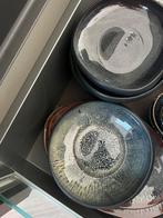 Karaca Galactic servies 12 persoons, Ophalen of Verzenden, Zo goed als nieuw, Porselein, Overige stijlen