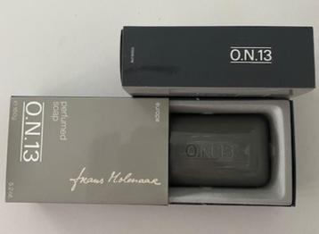 Frans Molenaar geparfumeerd stuk zeep 2 stuks beschikbaar voor biedingen