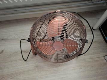 Vintage Koperen Tafelventilator beschikbaar voor biedingen