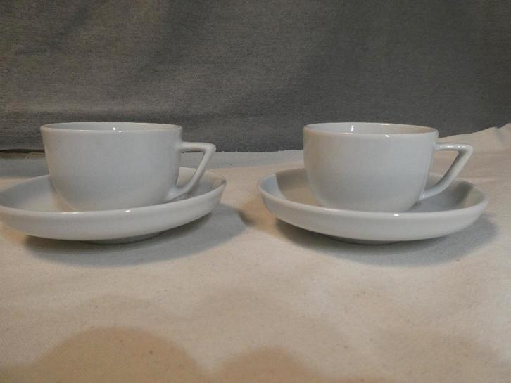 Rosenthal Bianchi - 2 espresso kop en schotels, Huis en Inrichting, Keuken | Servies, Zo goed als nieuw, Kop(pen) en/of Schotel(s)