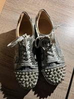 Echte Christian Louboutin maat 39, ieder bod, Ophalen of Verzenden, Grijs, Sneakers of Gympen, Zo goed als nieuw
