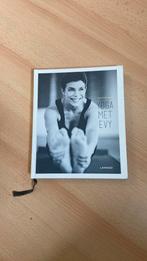 Yoga met Evy, Ophalen of Verzenden, Zo goed als nieuw