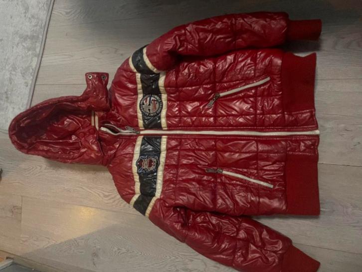 Rode Gewatteerde Jas met Strepen, Kleding | Dames, Jassen | Zomer, Gedragen, Maat 34 (XS) of kleiner, Rood, Ophalen of Verzenden