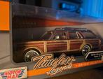 Chrysler Le Baron 1979 Town & Country Motormax 1:24, Hobby en Vrije tijd, Modelauto's | 1:24, Ophalen of Verzenden, Nieuw, Auto