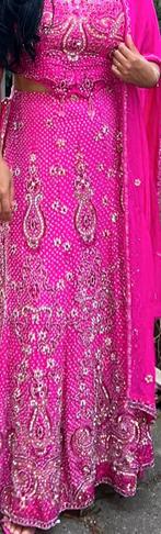 Rose fucshia lehenga sari bollywood ghagra, Ophalen of Verzenden, Zo goed als nieuw, Roze, Overige typen