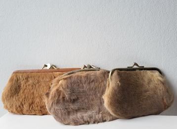 Vintage kangaroe leer clutches beschikbaar voor biedingen