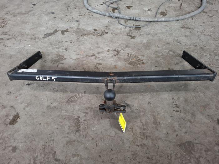 Trekhaak van een Volkswagen Golf, Auto-onderdelen, Ophanging en Onderstel, Volkswagen, Gebruikt, 3 maanden garantie, Verzenden