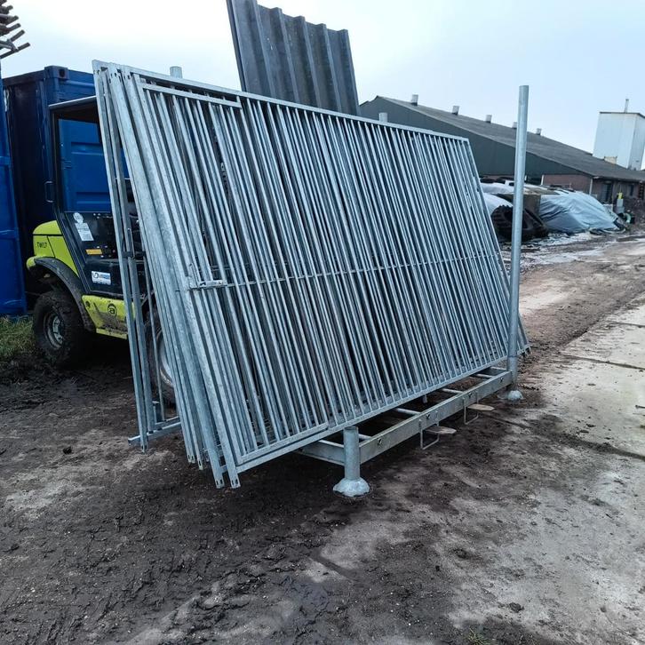 verschillende Kennelpanelen 3m breed hondenkennel ren, Tuin en Terras, Tuinhekken en Hekwerk, Zo goed als nieuw, Spijlenhekwerk