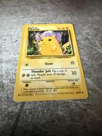 Pokémon Pikachu kaart, één van de eerste edities, Ophalen of Verzenden, Zo goed als nieuw, Losse kaart