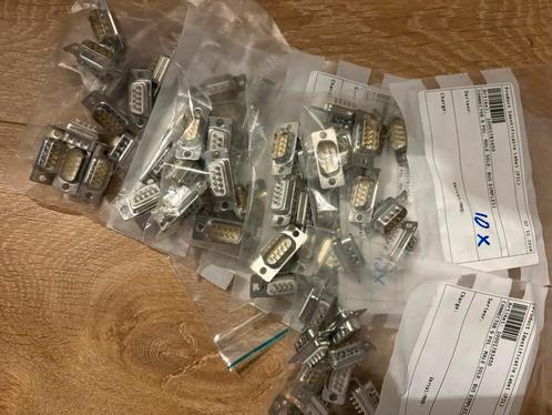 62x D-sub connector 9-polig (male), Computers en Software, Overige Computers en Software, Nieuw, Ophalen of Verzenden